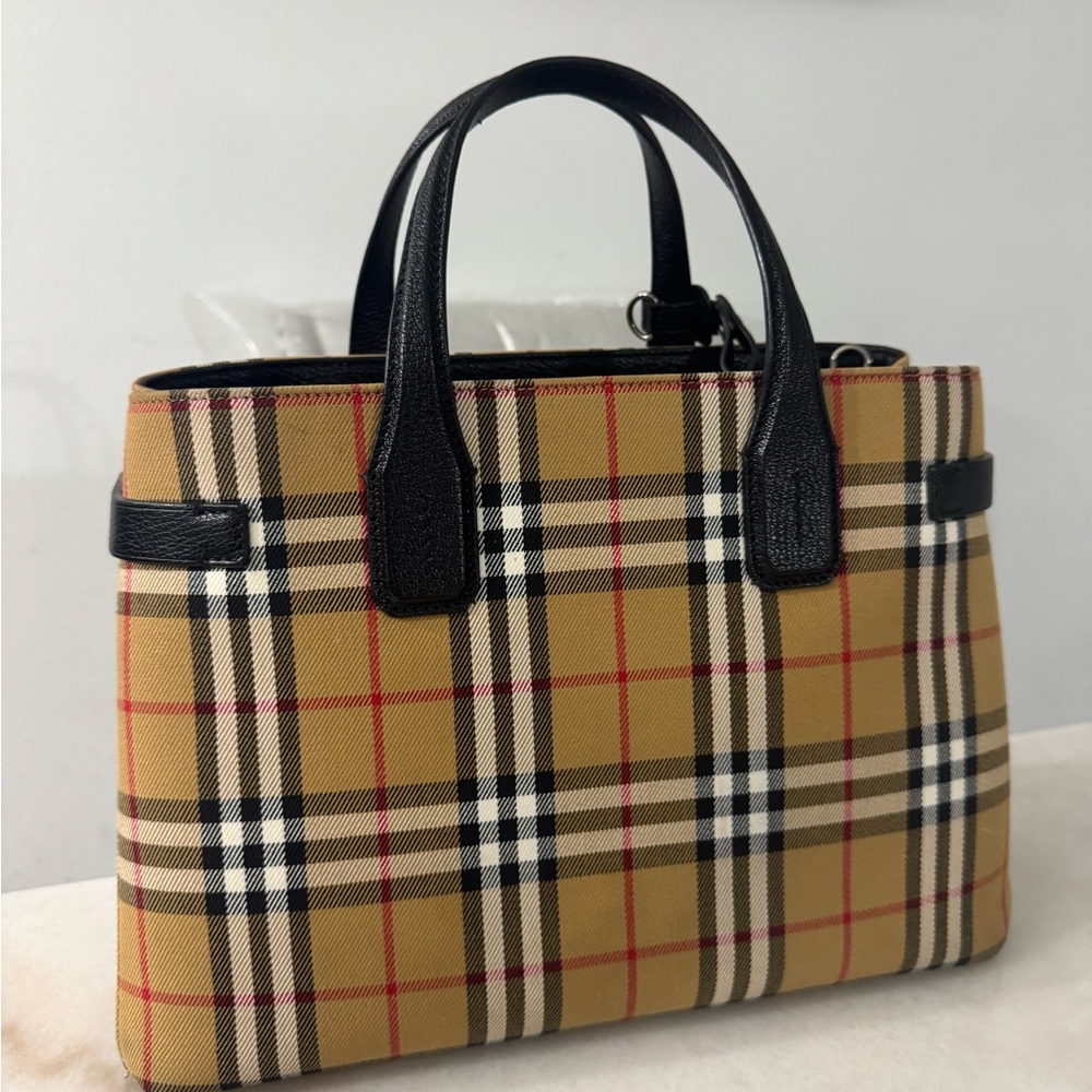 Burberry Plaid Handbag ‼️SOLD‼️